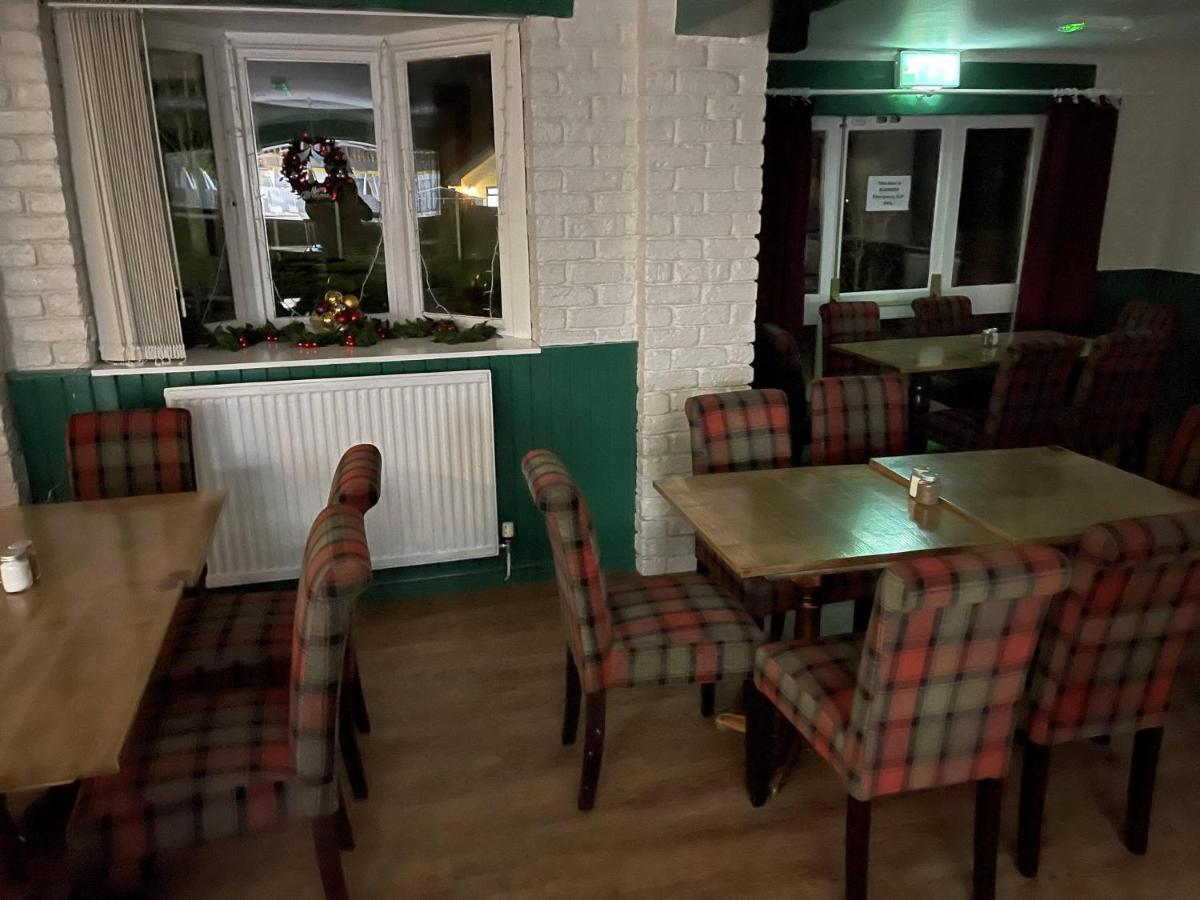 The Bull Hotel Valley Exterior foto